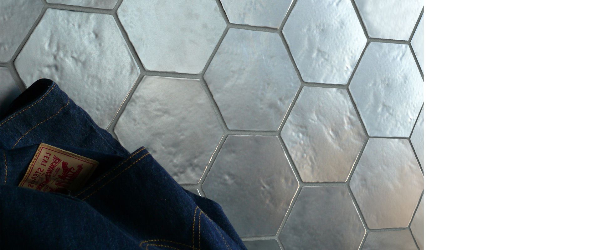 metallo-esagono-ferro-opaco.jpg